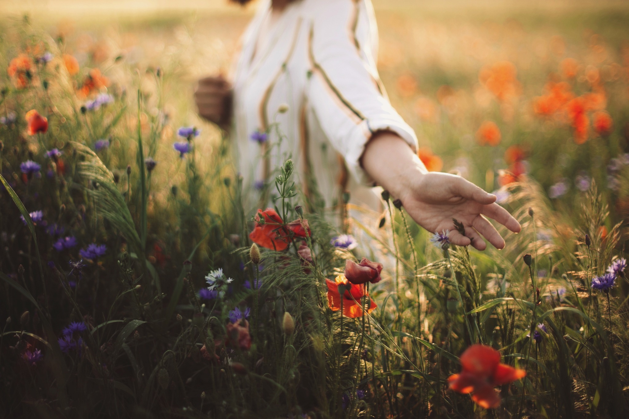 A woman walking and daydreaming. In welsh they would call her Ling di long. A woman walking and daydreaming. In welsh they would call her Ling di long.