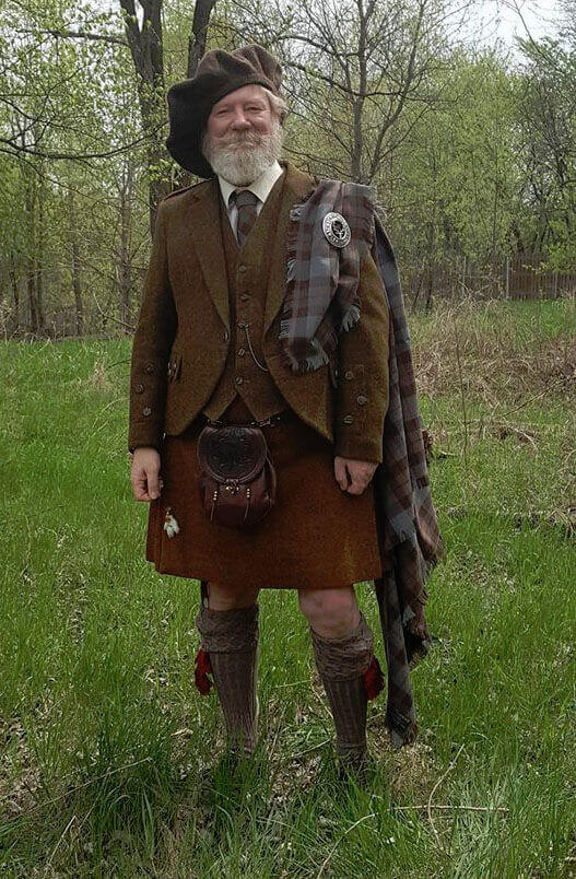 Fly Plaid Tartan Black Shadow 16oz Wollgarn Wolle Kilt Made in Scotland Herren Wear