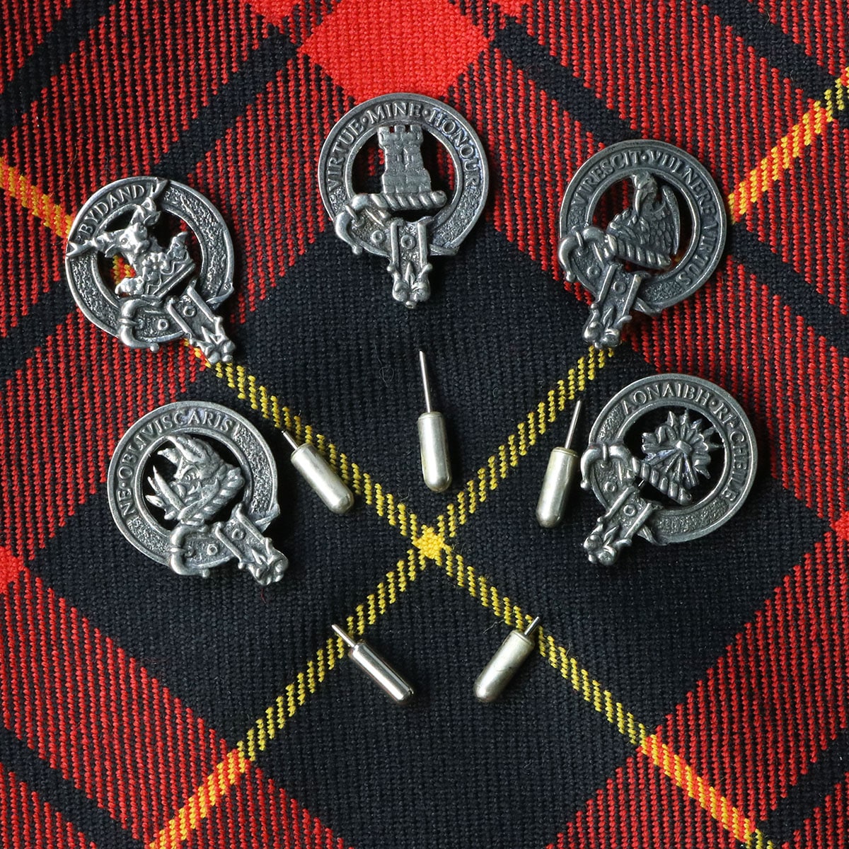 Lapel Pin Badge Russell Scottish Clan Crest Brass Finish Scottish Made 