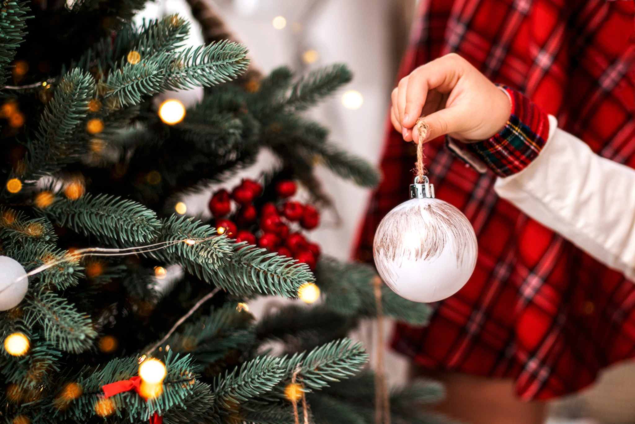 ‘Tis the Season for Tartan Christmas Decorations