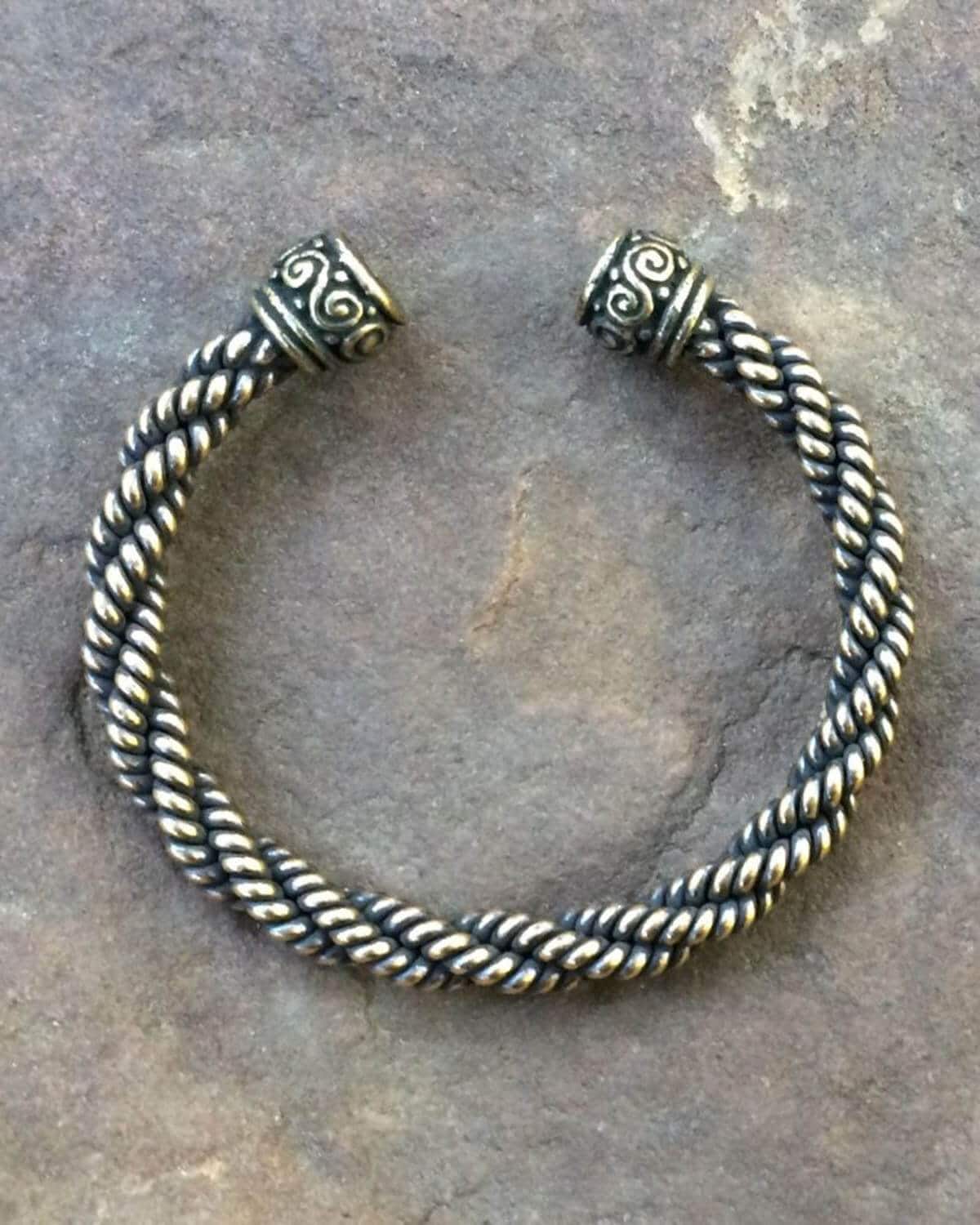 Spiral Bracelet Medium Bracelet