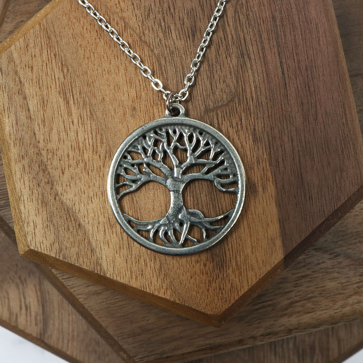 Celtic Endless Knot Tree of Life Pewter Necklace Pendant Jewelry J131 